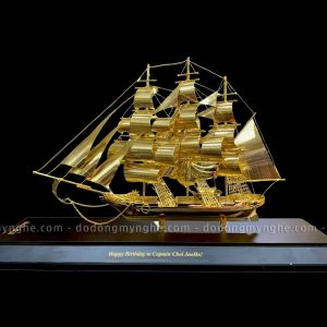 Tượng mô hình thuyền buồm thuận buồm xuôi gió mạ vàng cao cấp 50cm